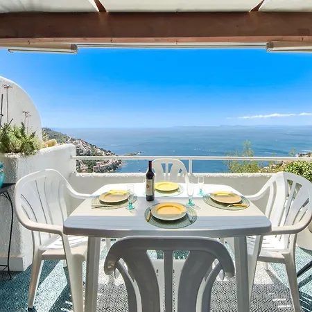 Lush With View Apartment
